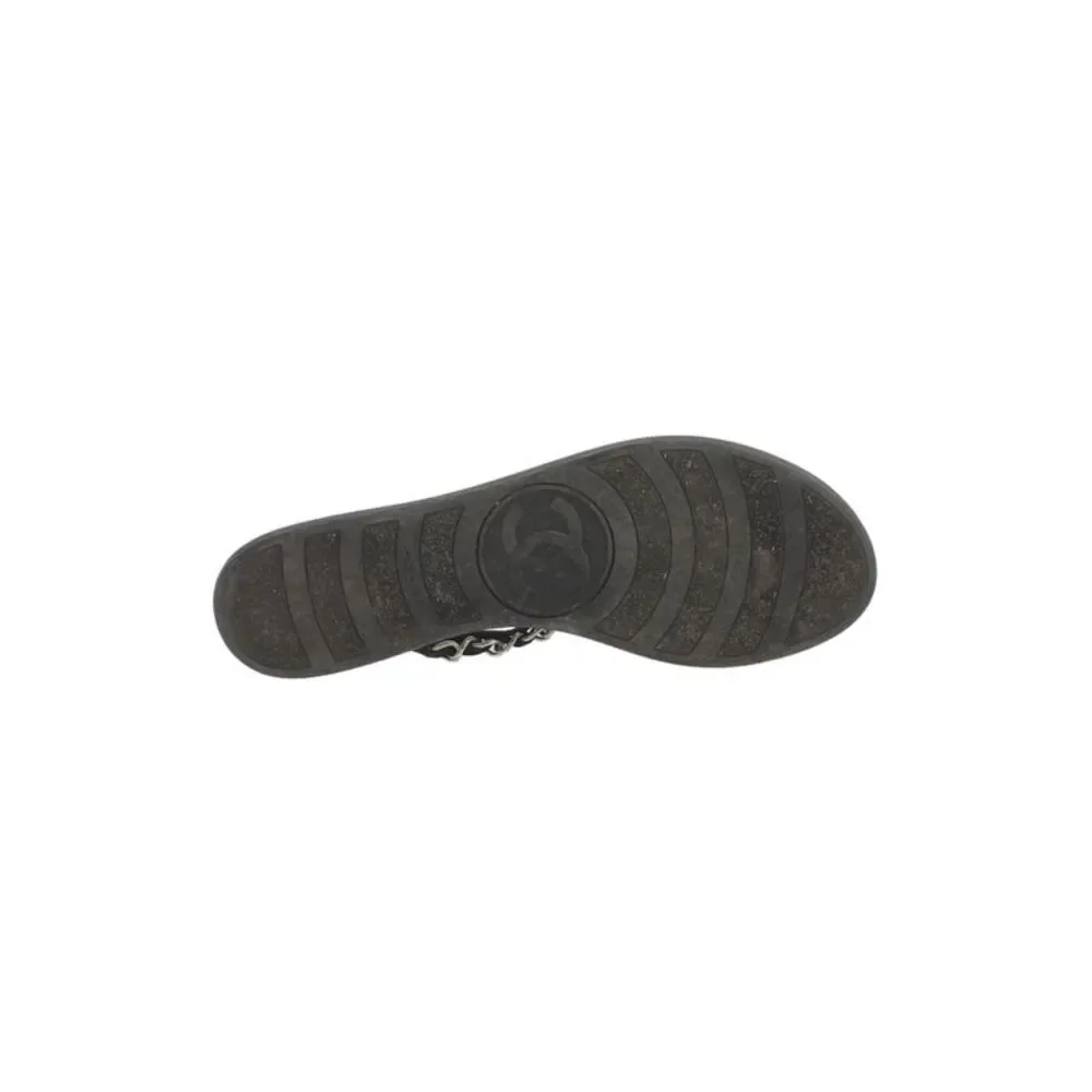 Chanel Womens Chain Detail CC Detail Quilted Flip Flop Black Size 7